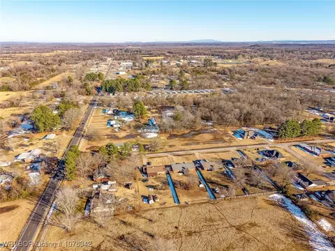 View/Area - 109 Adams St, Lavaca, AR 72941 photo 6 of 9