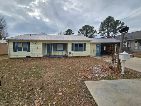 406 E Rosedale St, Paris, AR 72855 photo 2