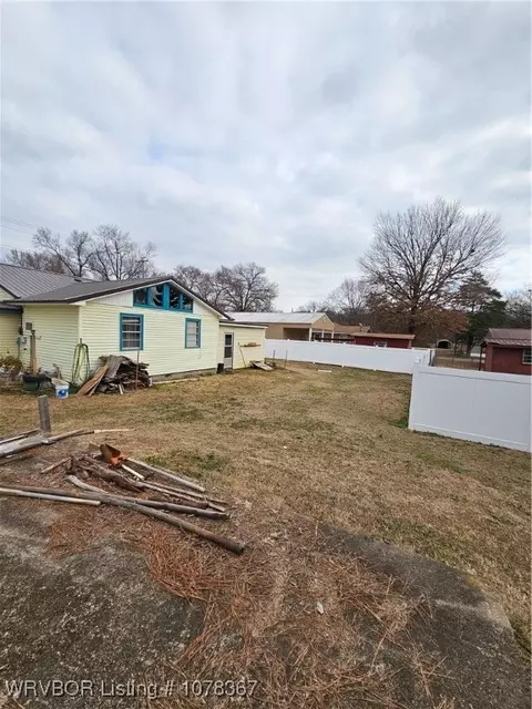 406 E Rosedale St, Paris, AR 72855 photo 17