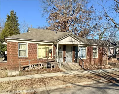 1219 S 26th St, Fort Smith, AR 72901