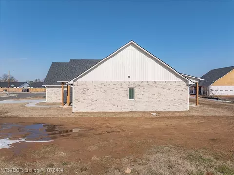 514 Dutton Ct, Barling, AR 72923 photo 6