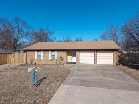 6401 Old Greenwood Rd, Fort Smith, AR 72903