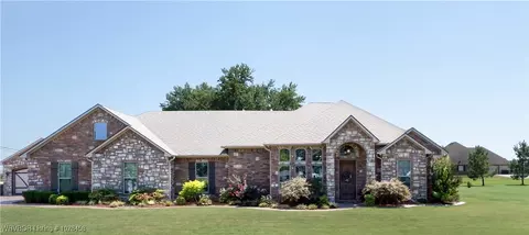 475923 1111 Rd, Muldrow, OK 74948