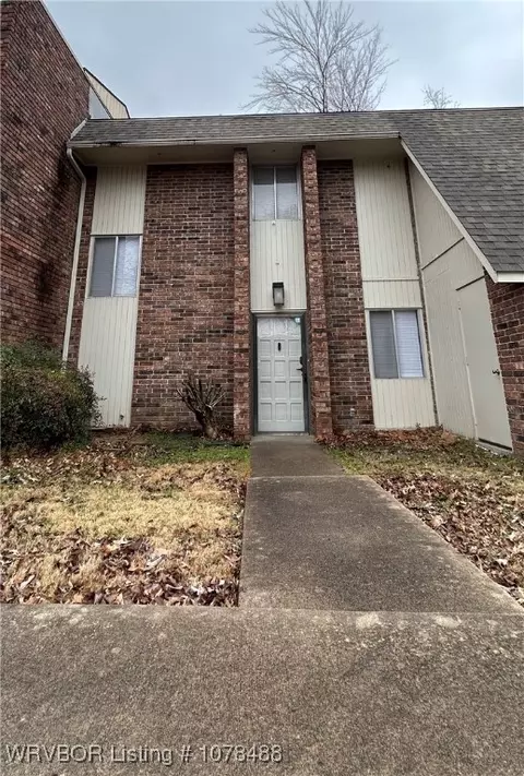 1500 S Albert Pike Ave #10, Fort Smith, AR 72903