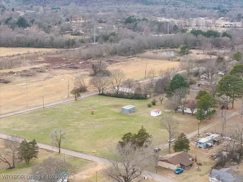 1104 Fuller St, Paris, AR 72855 photo 41