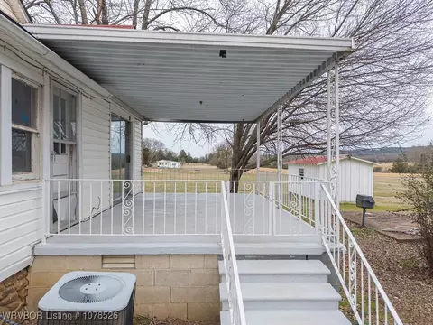 1104 Fuller St, Paris, AR 72855 photo 8
