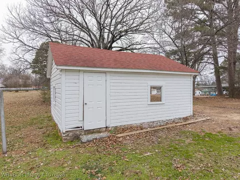 1104 Fuller St, Paris, AR 72855 photo 39