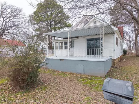 1104 Fuller St, Paris, AR 72855 photo 9