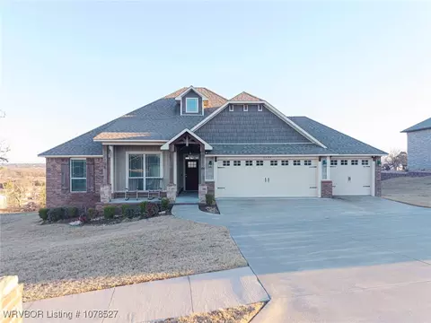 2042 Lisa Ln, Van Buren, AR 72956