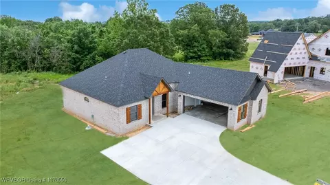 1107 Twisted Oak Way, Greenwood, AR 72936