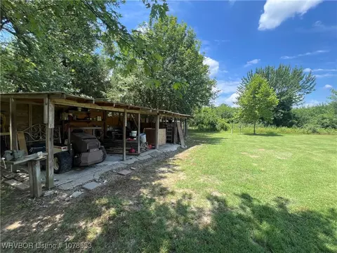 3302 Bugscuffle Rd, Lavaca, AR 72941 photo 6