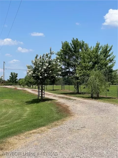 3302 Bugscuffle Rd, Lavaca, AR 72941 photo 7