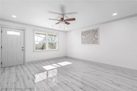 2002 Gordon Dr, Ozark, AR 72949 photo 9