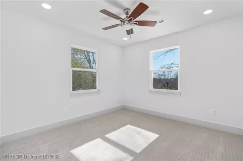 2002 Gordon Dr, Ozark, AR 72949 photo 5