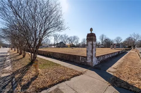 912 N 13th St, Fort Smith, AR 72901 photo 12