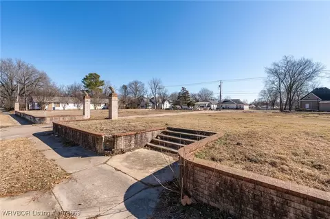 912 N 13th St, Fort Smith, AR 72901 photo 24
