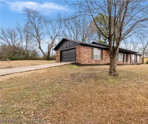 6201 Crimson Ave, Fort Smith, AR 72903 photo 4