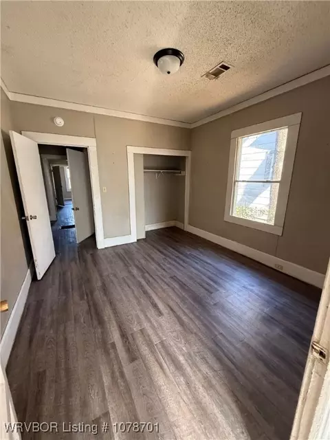 Bedroom - 2200 Dodson Ave, Fort Smith, AR 72901 photo 1 of 2