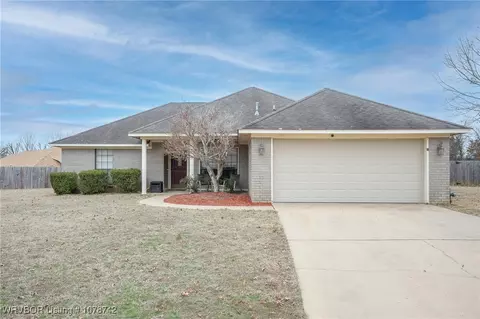 2213 Cordova Ter, Greenwood, AR 72936