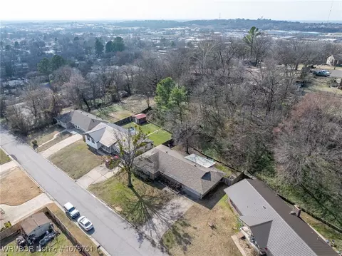 View/Area - 2818 S 18th St, Fort Smith, AR 72901 photo 8 of 17