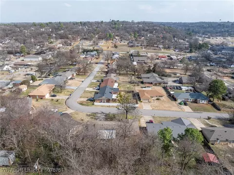 View/Area - 2818 S 18th St, Fort Smith, AR 72901 photo 14 of 17