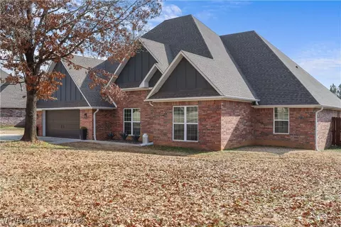 199 Dubs Way, Booneville, AR 72927
