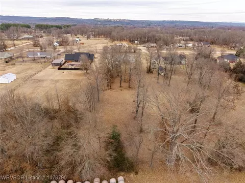 View/Area - 1415 Porter Pl, Alma, AR 72921 photo 3 of 6