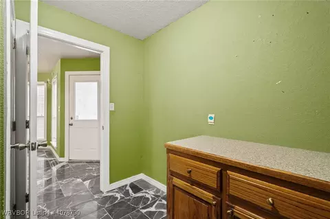 Entry Way - 1415 Porter Pl, Alma, AR 72921 photo 3 of 3