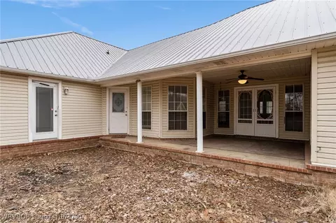 Exterior - 1415 Porter Pl, Alma, AR 72921 photo 4 of 15