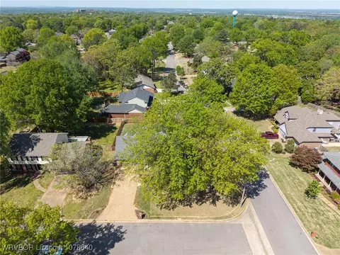 View/Area - 10400 Castleton St, Fort Smith, AR 72908 photo 3 of 3