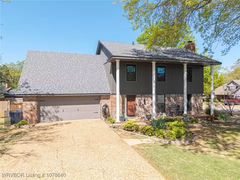 Exterior - 10400 Castleton St, Fort Smith, AR 72908 photo 13 of 13