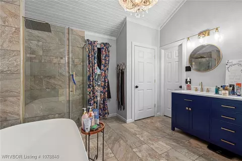 Bath - 10400 Castleton St, Fort Smith, AR 72908 photo 3 of 7