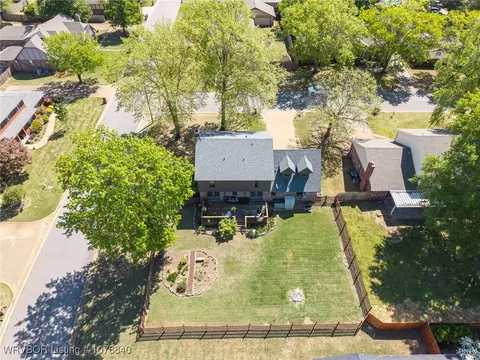 View/Area - 10400 Castleton St, Fort Smith, AR 72908 photo 1 of 3