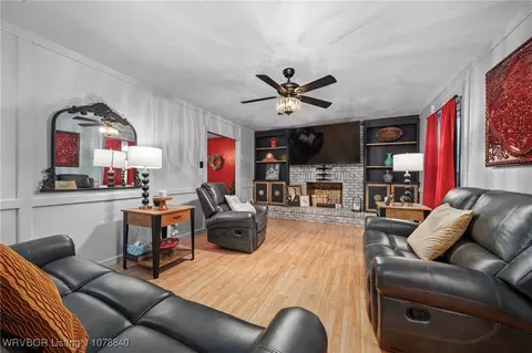 Living - 10400 Castleton St, Fort Smith, AR 72908 photo 1 of 4
