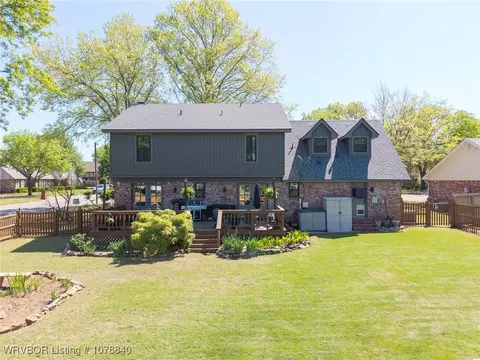 Exterior - 10400 Castleton St, Fort Smith, AR 72908 photo 8 of 13