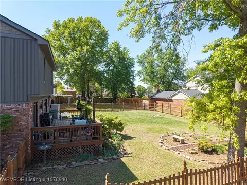 Exterior - 10400 Castleton St, Fort Smith, AR 72908 photo 11 of 13
