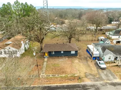 123 3rd St, Mulberry, AR 72947 photo 3