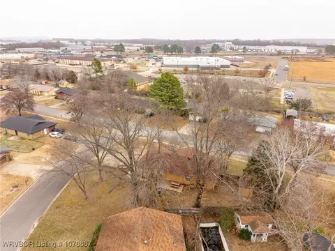 View/Area - 8600 S 35th Ter, Fort Smith, AR 72908 photo 5 of 8