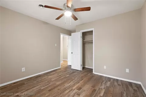 Bedroom - 8600 S 35th Ter, Fort Smith, AR 72908 photo 5 of 7