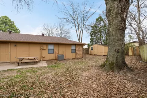 Exterior - 8600 S 35th Ter, Fort Smith, AR 72908 photo 6 of 7