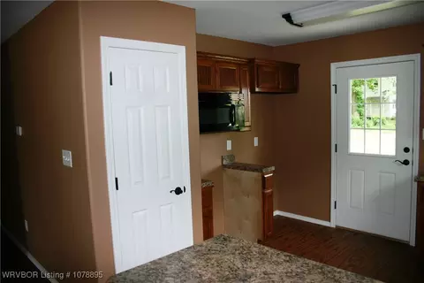 1914 N 9th St, Fort Smith, AR 72904 photo 3