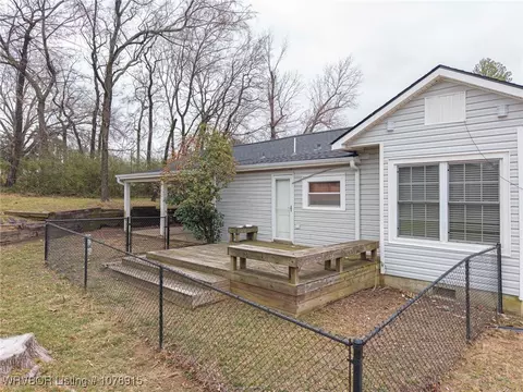 Exterior - 5713 Wilson Rd, Fort Smith, AR 72904 photo 3 of 4