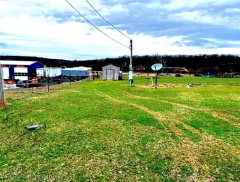 42 Willis St, Mansfield, AR 72944
