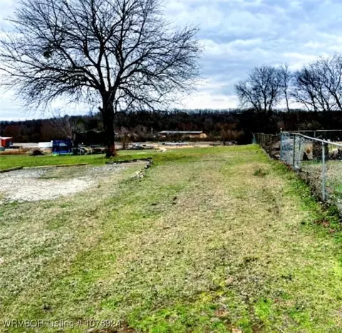 42 Willis St, Mansfield, AR 72944 photo 2