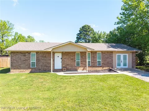 103 Oak St, Pocola, OK 74902 photo 2