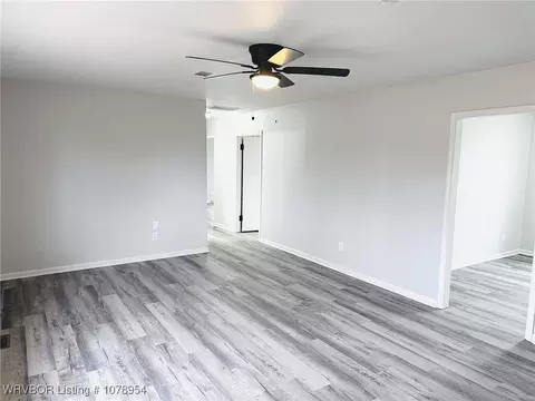 Living - 7205 Howard Hill Rd, Fort Smith, AR 72916 photo 1 of 2