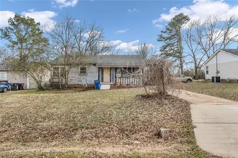 5214 Plum St, Fort Smith, AR 72904