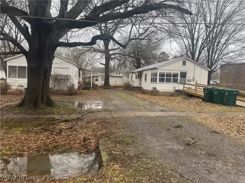 253 W 265 W 4th, Booneville, AR 72927
