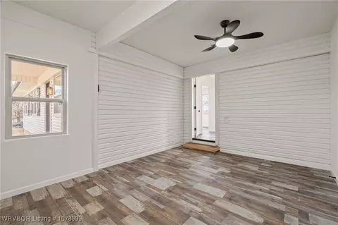 Entry Way - 407 Hooper St, Hackett, AR 72937 photo 1 of 1