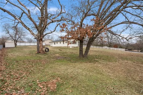 Exterior - 407 Hooper St, Hackett, AR 72937 photo 2 of 2